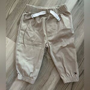 Tommy Hilfiger Baby Boy Beige Stretch Cargo Pants- 3-6 Months